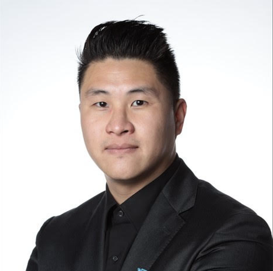 Thomas Luu headshot